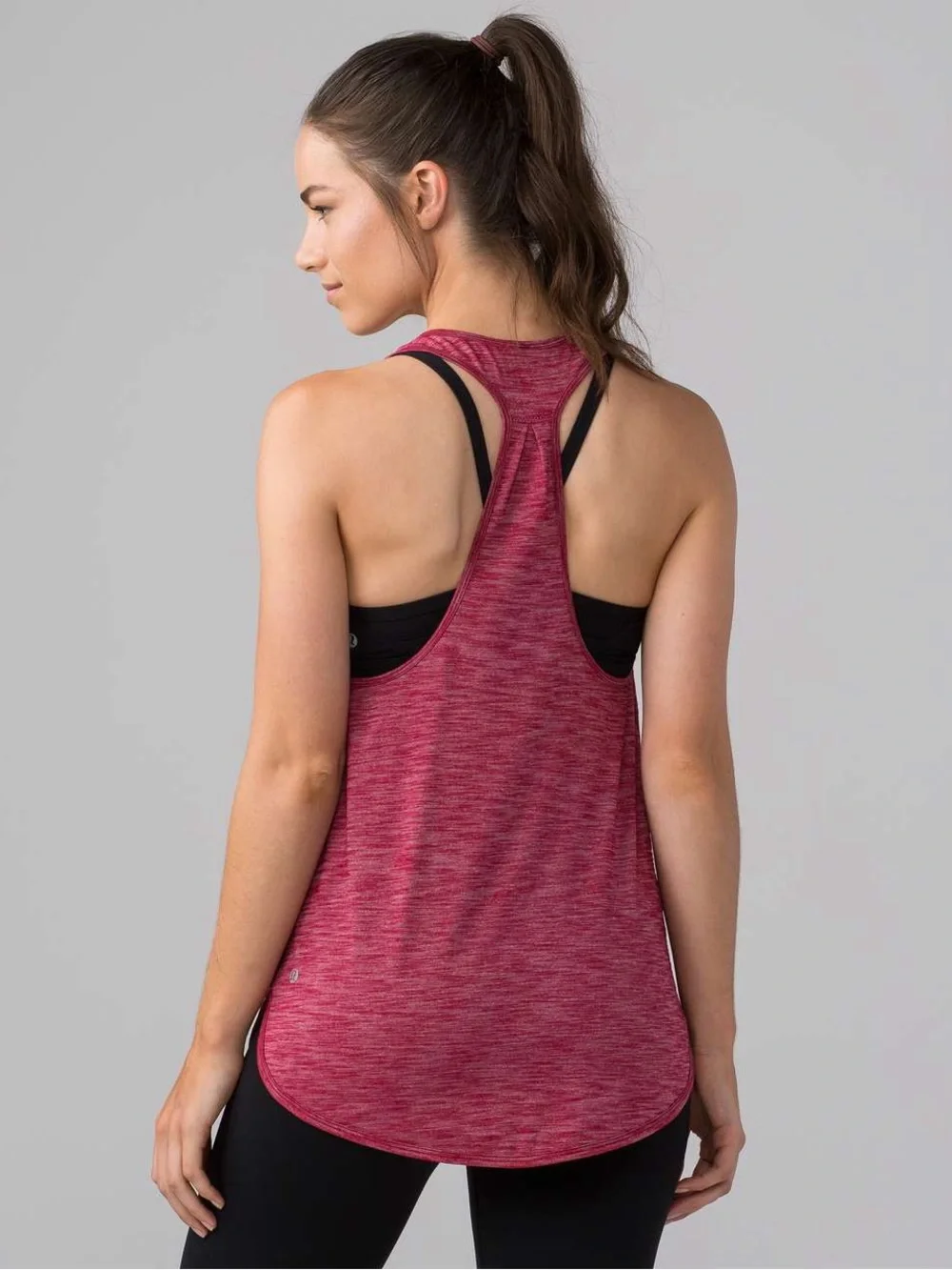 Lululemon 105 Singlet tank top Heathered cranberry activewear yoga Pilates gym 4